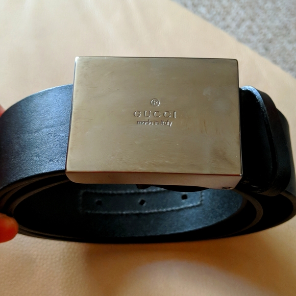 Gucci Belt Silver Buckle w/ Black Leather Belt - Picture 1 of 5